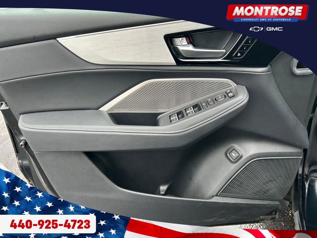 Used 2023 Acura MDX SH-AWD w/ Technology Package image 9