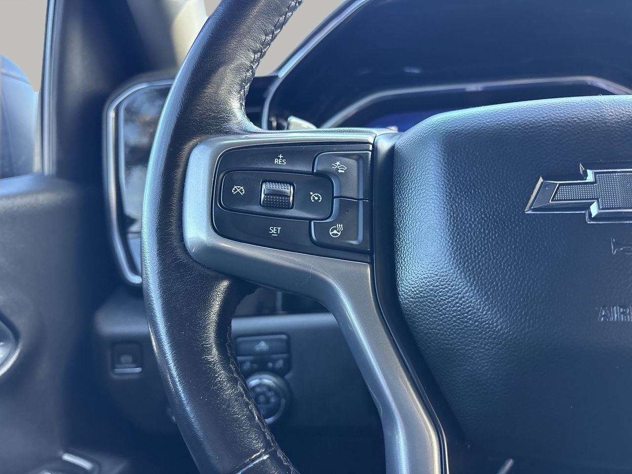 Used 2023 Chevrolet Silverado 1500 RST w/ Z71 Off-Road Package image 28