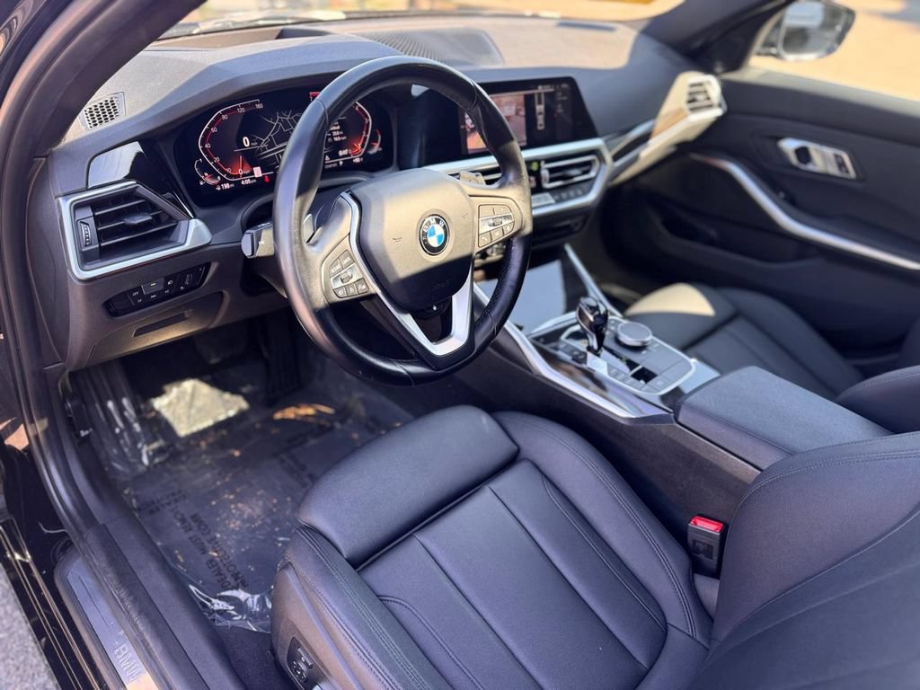 Used 2020 BMW 330i xDrive Sedan w/ Premium Package AWD/4WD image 14