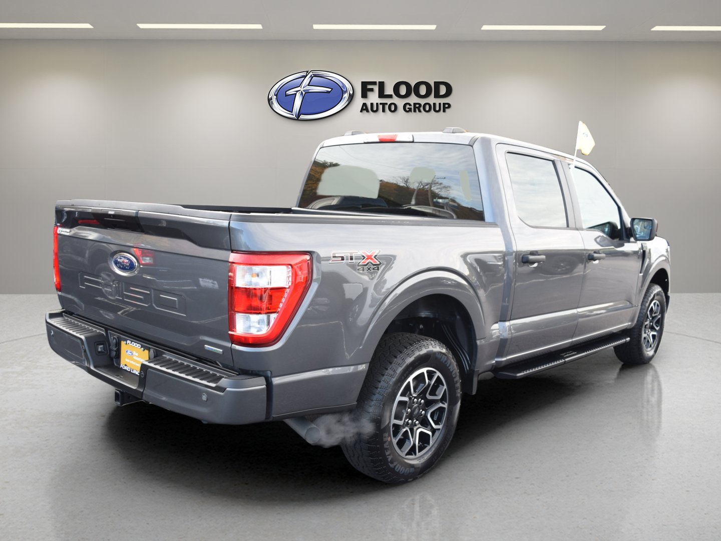 Used 2023 Ford F150 XL w/ STX Appearance Package AWD/4WD image 4