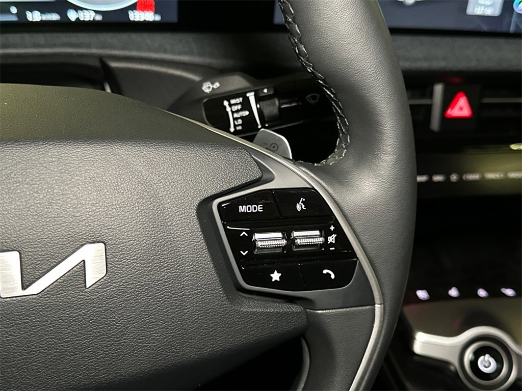 Certified 2024 Kia EV6 Wind w/ Wind Technology Package image 26