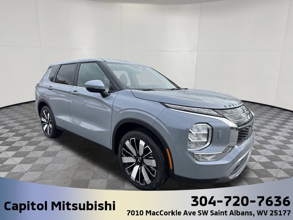 New 2025 Mitsubishi Outlander SE