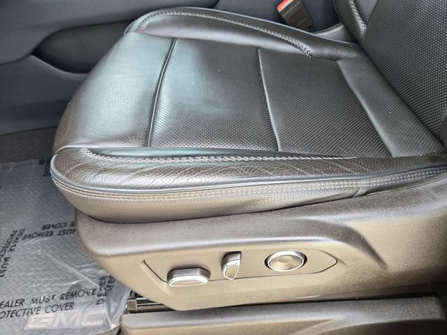 Used 2021 GMC Yukon Denali w/ Advanced Technology Package RWD image 23