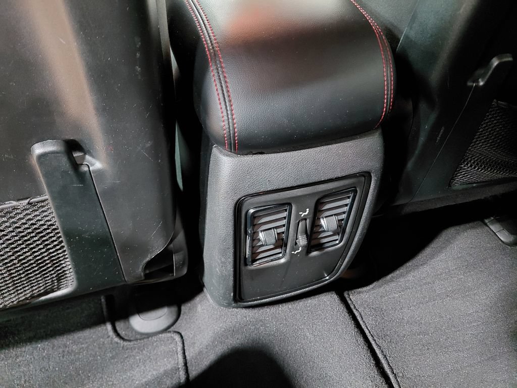 Used 2023 Dodge Durango GT AWD/4WD image 40