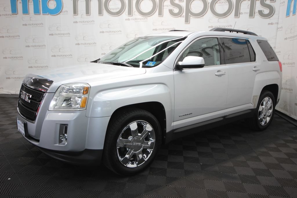 Used 2011 GMC Terrain SLE w/ Convenience Package FWD image 2