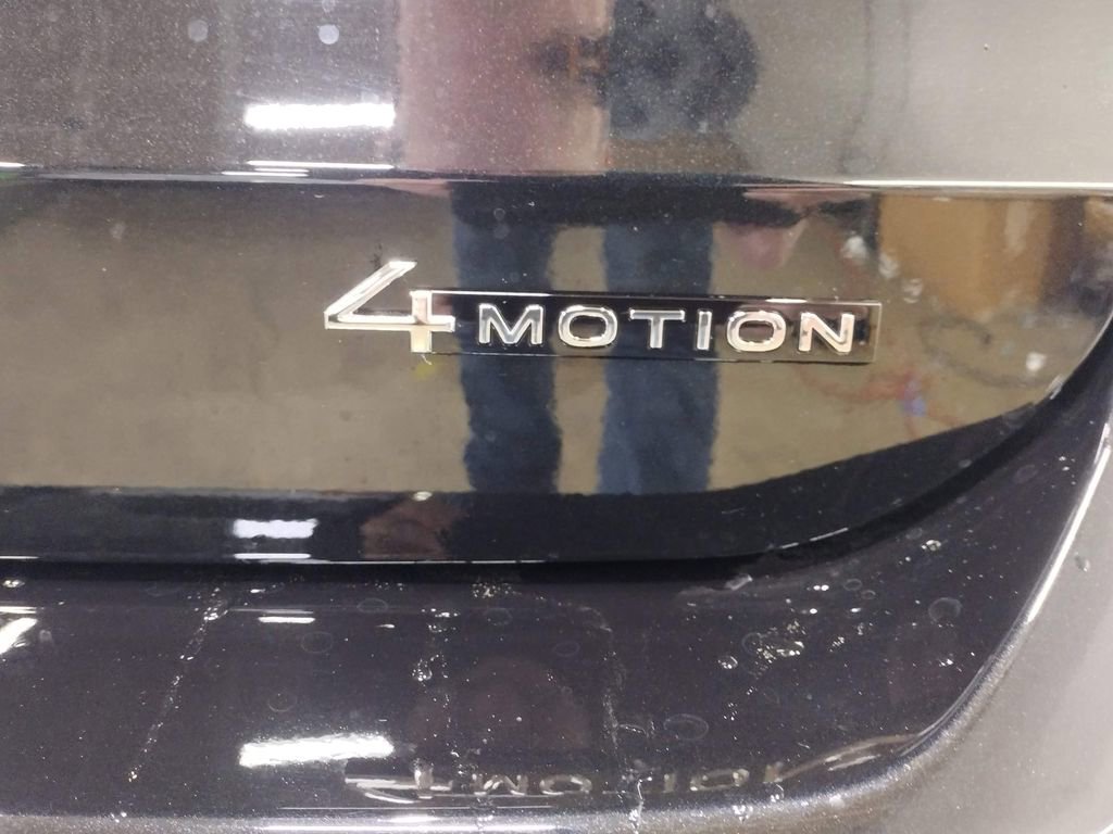 New 2026 Volkswagen Taos SE AWD/4WD image 13