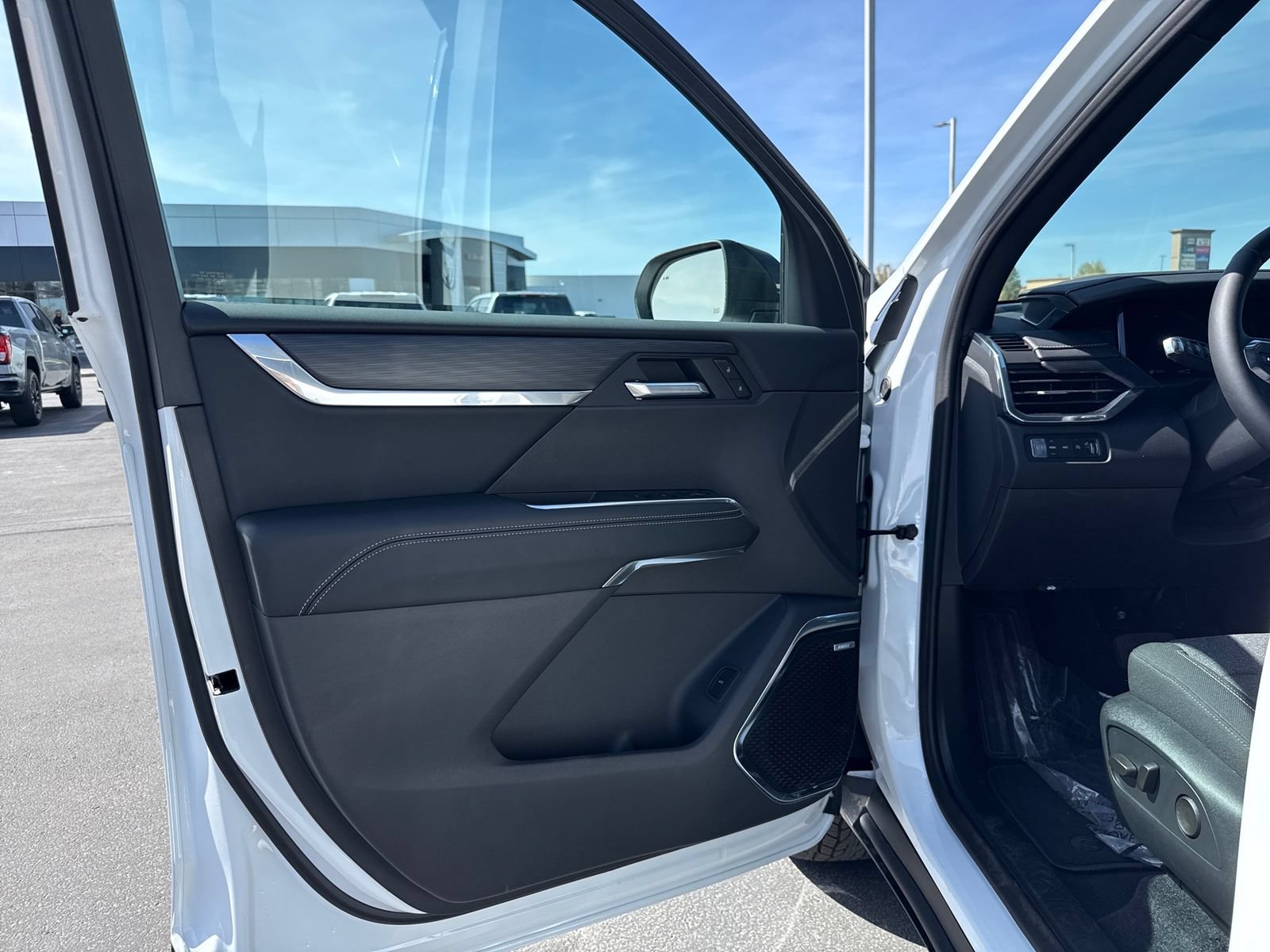 New 2026 GMC Acadia Elevation w/ Black Edition AWD/4WD image 8
