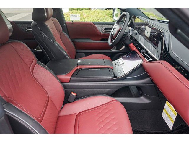 New 2026 INFINITI QX80 Autograph AWD/4WD image 17