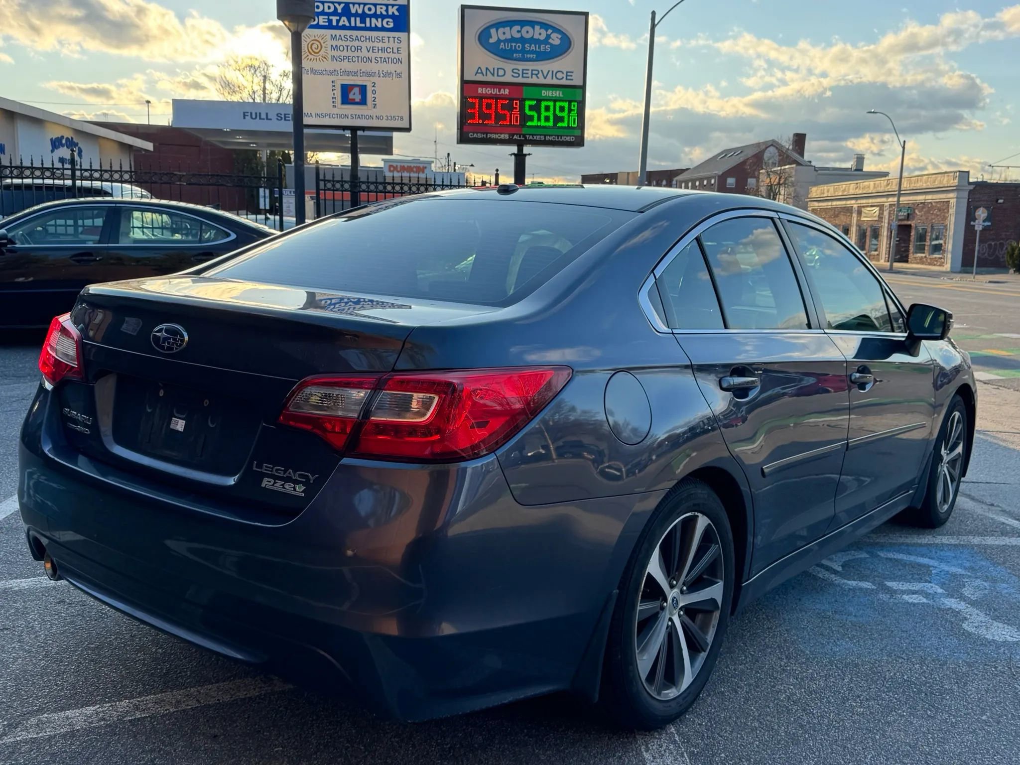 Used 2015 Subaru Legacy 2.5i Limited image 5