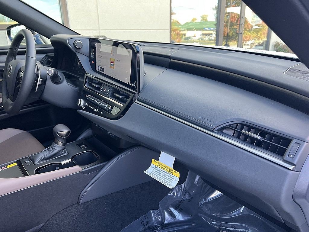 New 2025 Lexus ES 350 w/ Premium Package image 23
