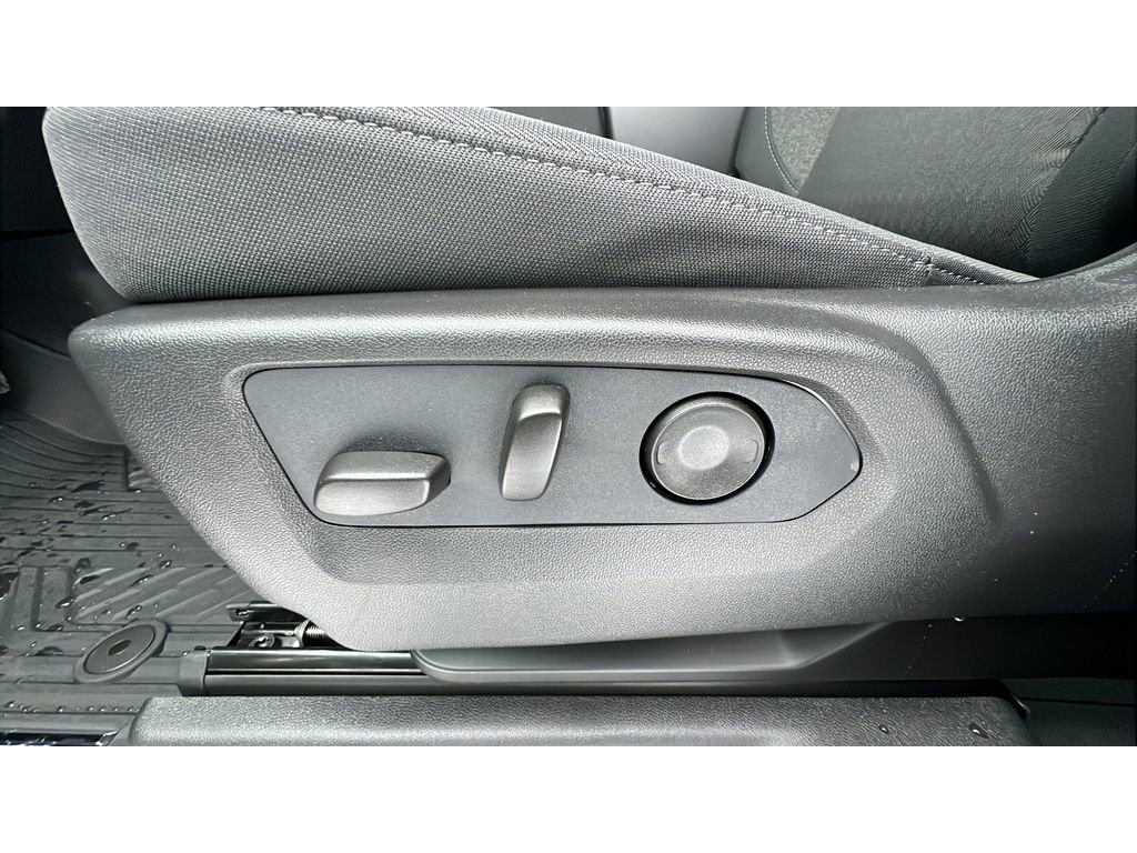 New 2026 Chevrolet Silverado 3500 LT w/ Convenience Package image 24