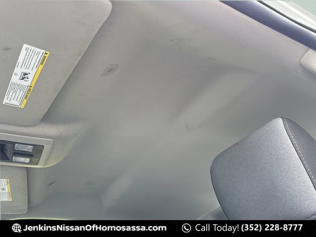 Used 2024 RAM 1500 Classic SLT RWD image 33
