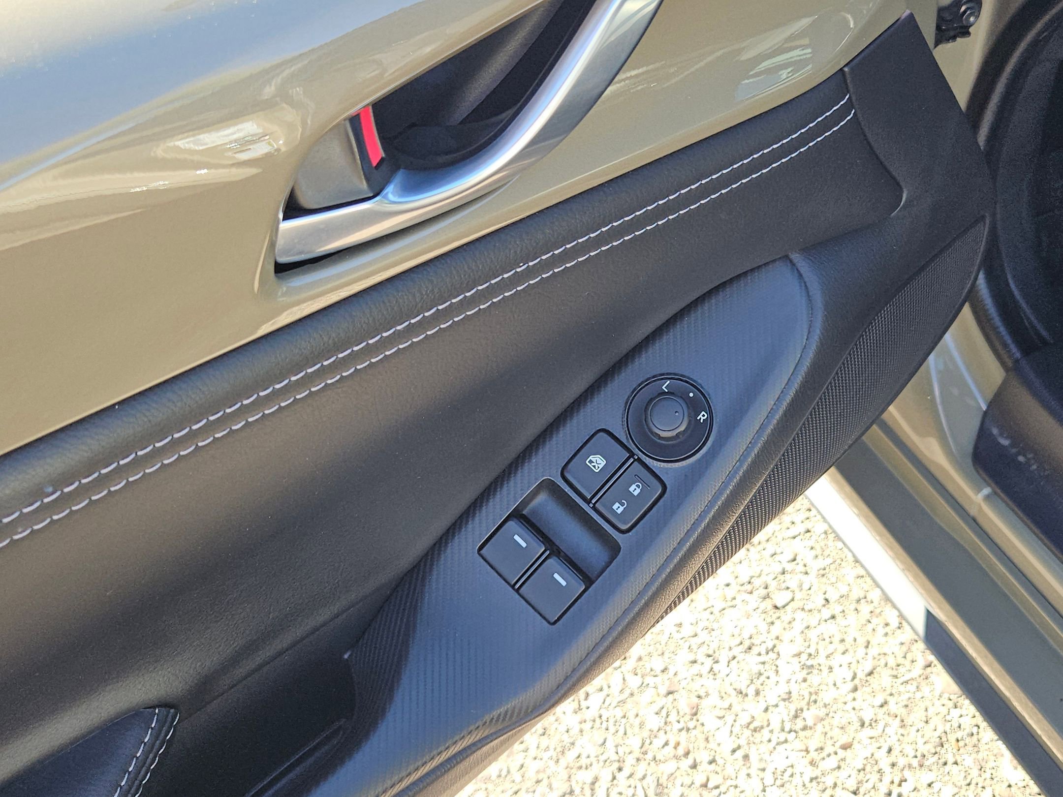 Used 2024 MAZDA MX-5 Miata Grand Touring image 12