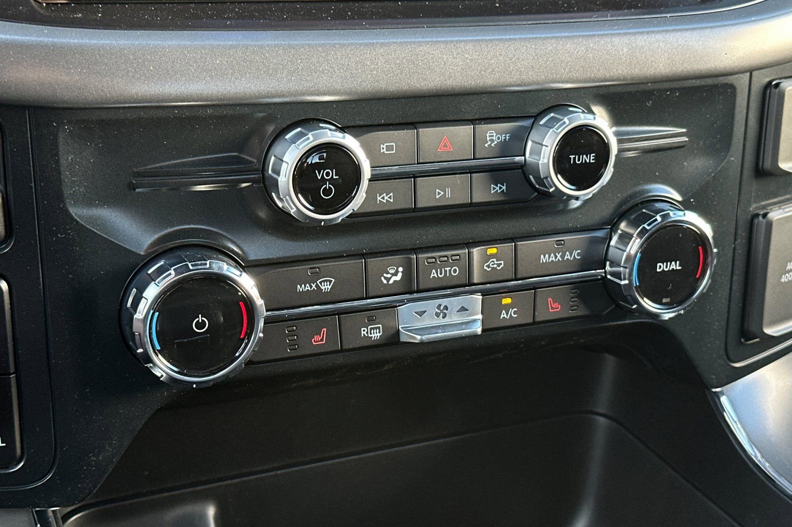 New 2026 Ford F150 XLT w/ Equipment Group 302A MID image 19