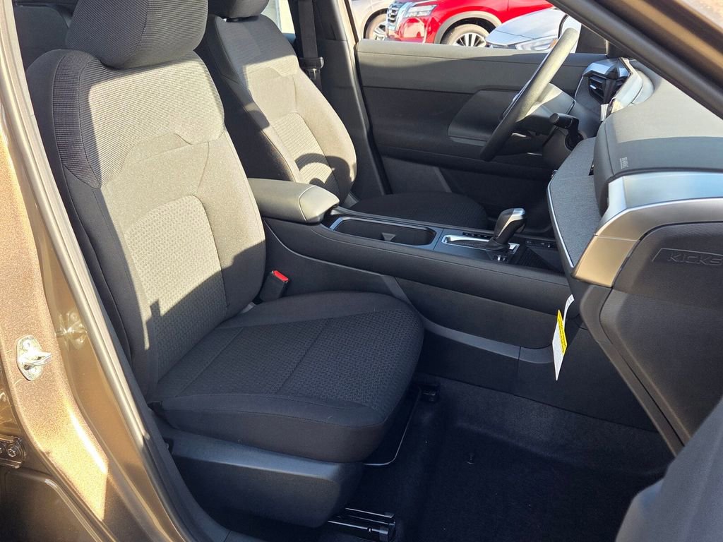 New 2026 Nissan Kicks S image 14