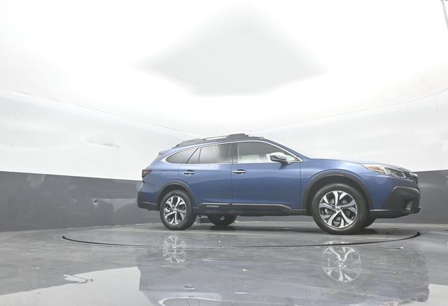Used 2022 Subaru Outback Touring XT AWD/4WD image 32