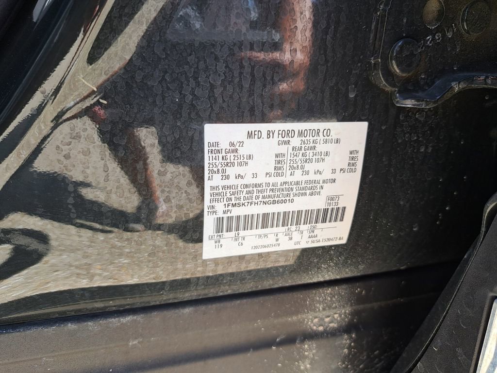 Used 2022 Ford Explorer Limited w/ Equipment Group 301A RWD image 28