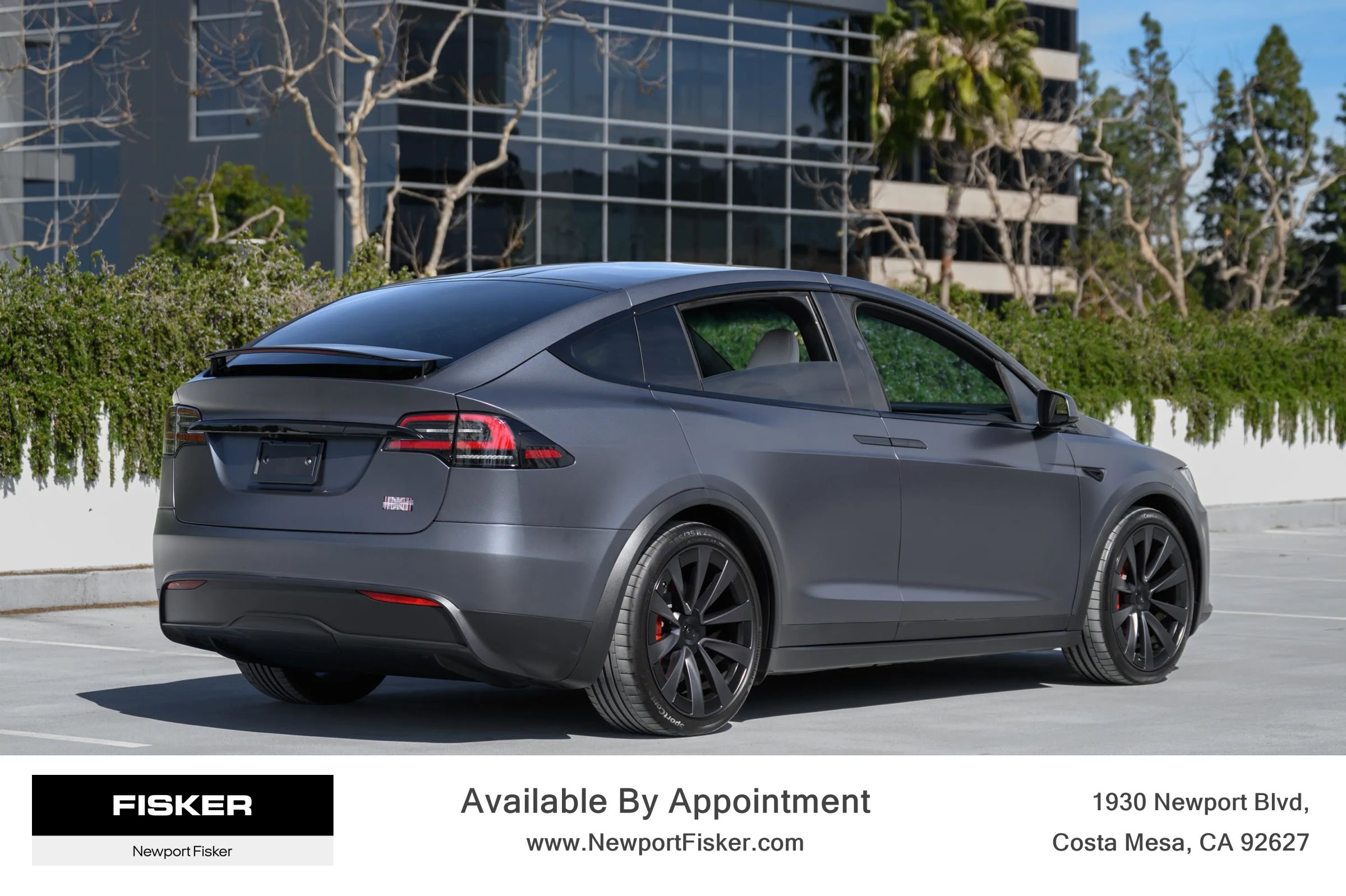 Used 2023 Tesla Model X Plaid image 8