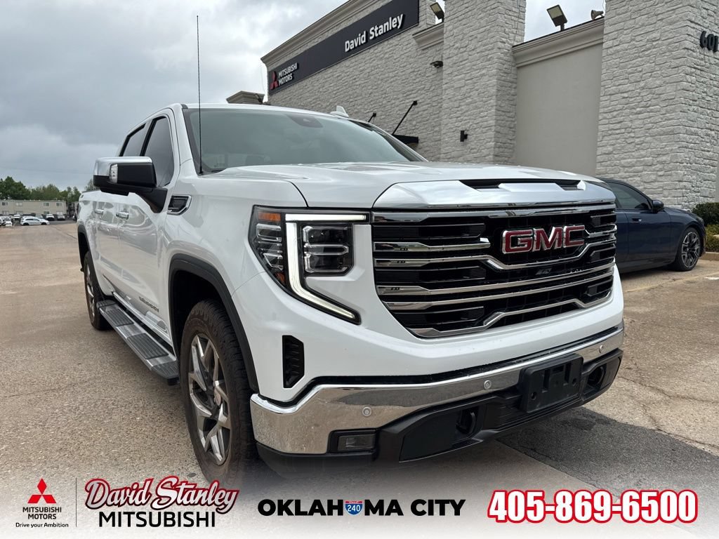 Used 2024 GMC Sierra 1500 SLT AWD/4WD image 1