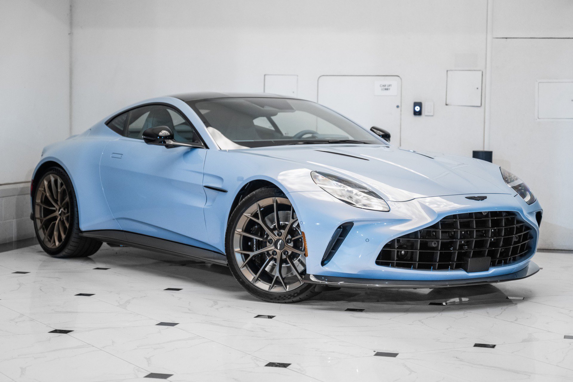 New 2026 Aston Martin V8 Vantage Coupe image 35