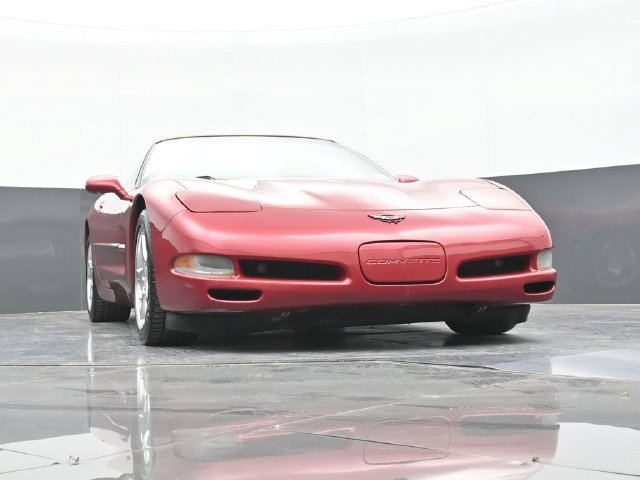 Used 2001 Chevrolet Corvette Convertible w/ Preferred Equipment Group2 RWD image 45