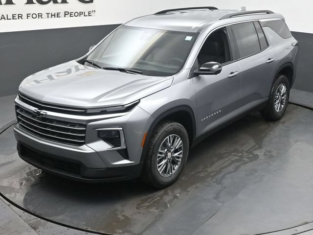 New 2026 Chevrolet Traverse LT w/ Driver Confidence Package FWD image 24