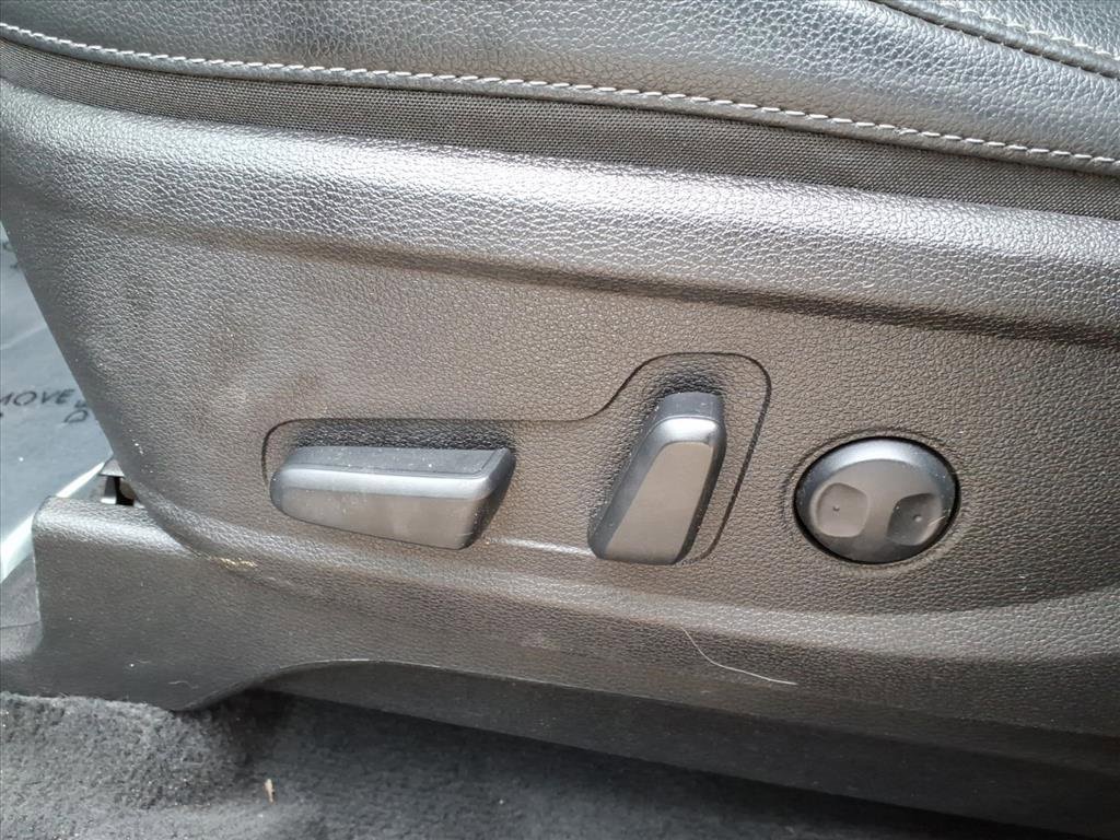 Used 2022 Kia Telluride EX w/ EX Premium Package image 15