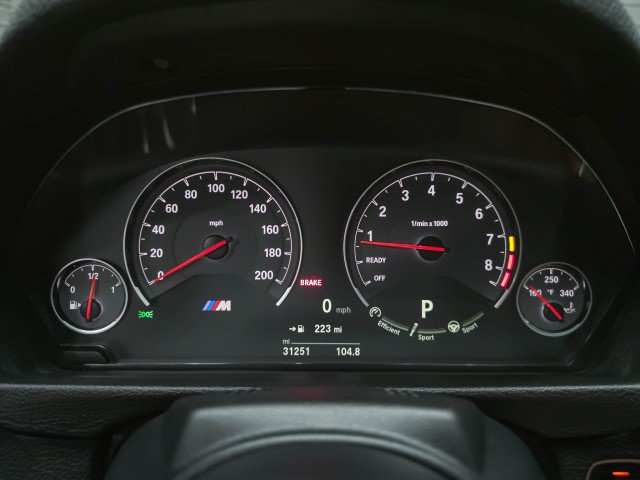 Used 2019 BMW M4 Convertible w/ Competition Package RWD image 24