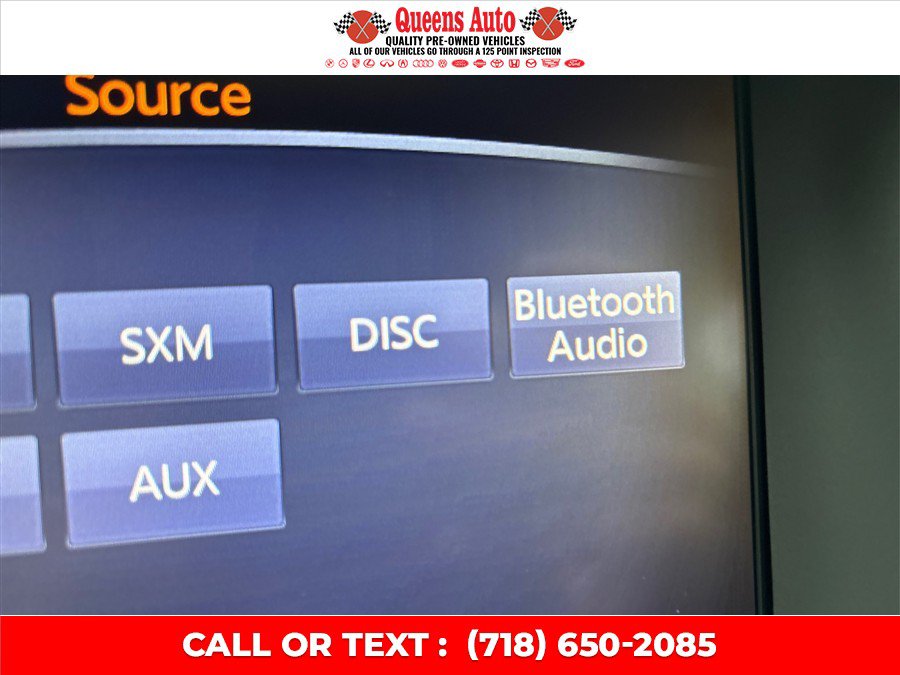 Used 2019 Nissan Pathfinder S AWD/4WD image 43