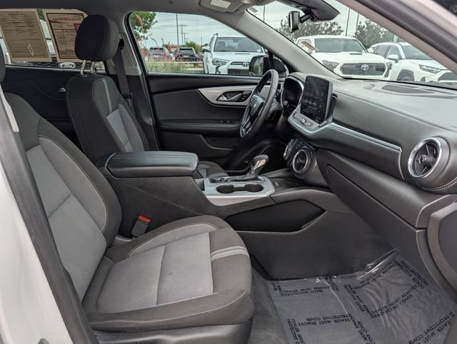 Used 2024 Chevrolet Blazer LT w/ Convenience Package FWD image 33