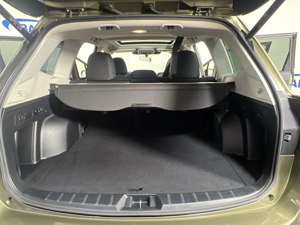 Used 2024 Subaru Forester Premium AWD/4WD image 26