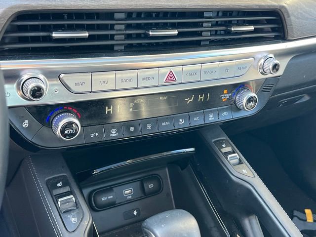 Used 2021 Kia Telluride SX w/ Towing Package AWD/4WD image 19