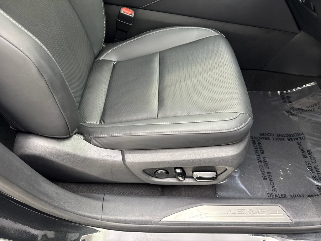 Used 2024 Lexus RX 350 Premium w/ Cold Area Package AWD/4WD image 43