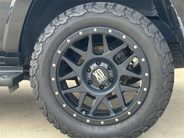 Used 2017 Toyota 4Runner SR5 image 7