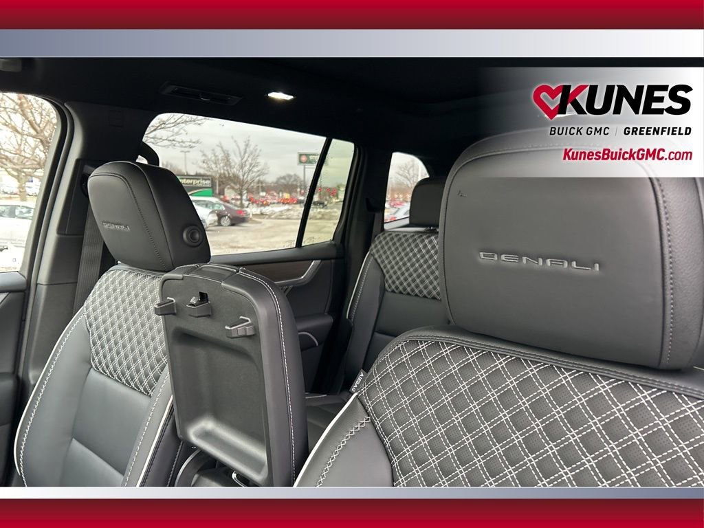 New 2026 GMC Acadia Denali w/ Super Cruise Package image 17