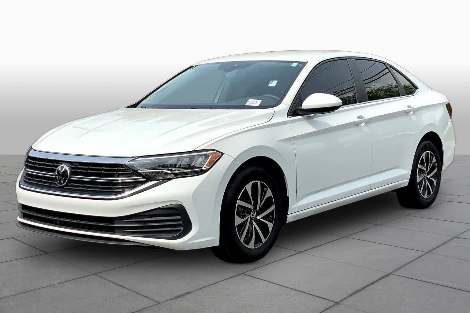 Used 2024 Volkswagen Jetta S FWD image 2