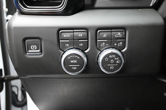 Used 2026 GMC Sierra 2500 AT4X w/ LPO, Black Badging Package AWD/4WD image 10