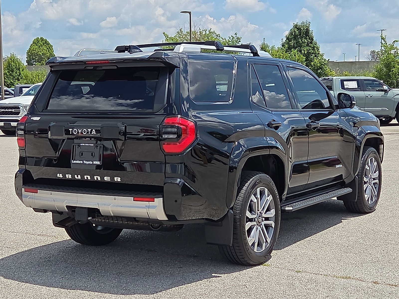 Used 2026 Toyota 4Runner Limited AWD/4WD image 5