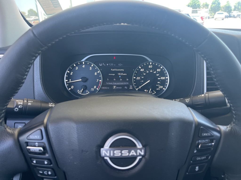 Used 2024 Nissan Frontier SL w/ Technology Package image 12