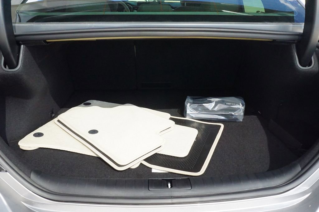 New 2026 Genesis G70 2.5T Prestige image 20