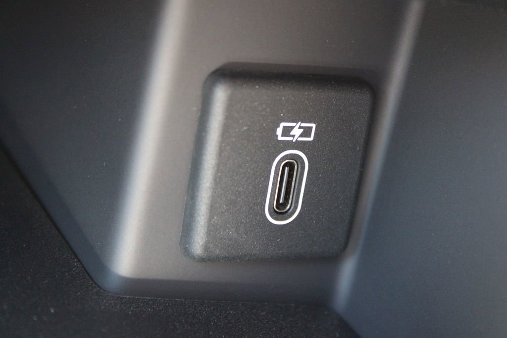 New 2026 Land Rover Discovery Dynamic SE AWD/4WD image 15