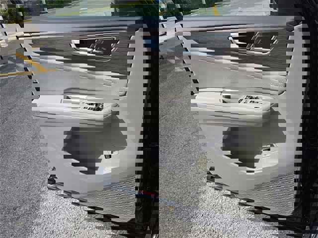 New 2026 Volkswagen Atlas SEL Premium R-Line image 17