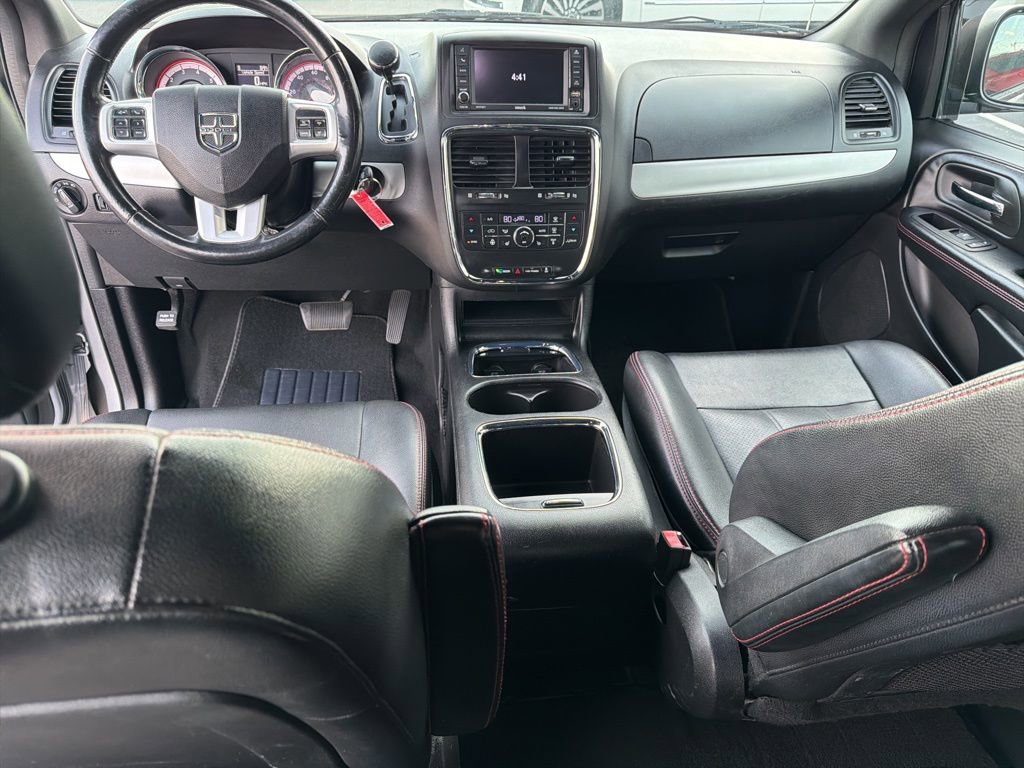 Used 2019 Dodge Grand Caravan GT image 17