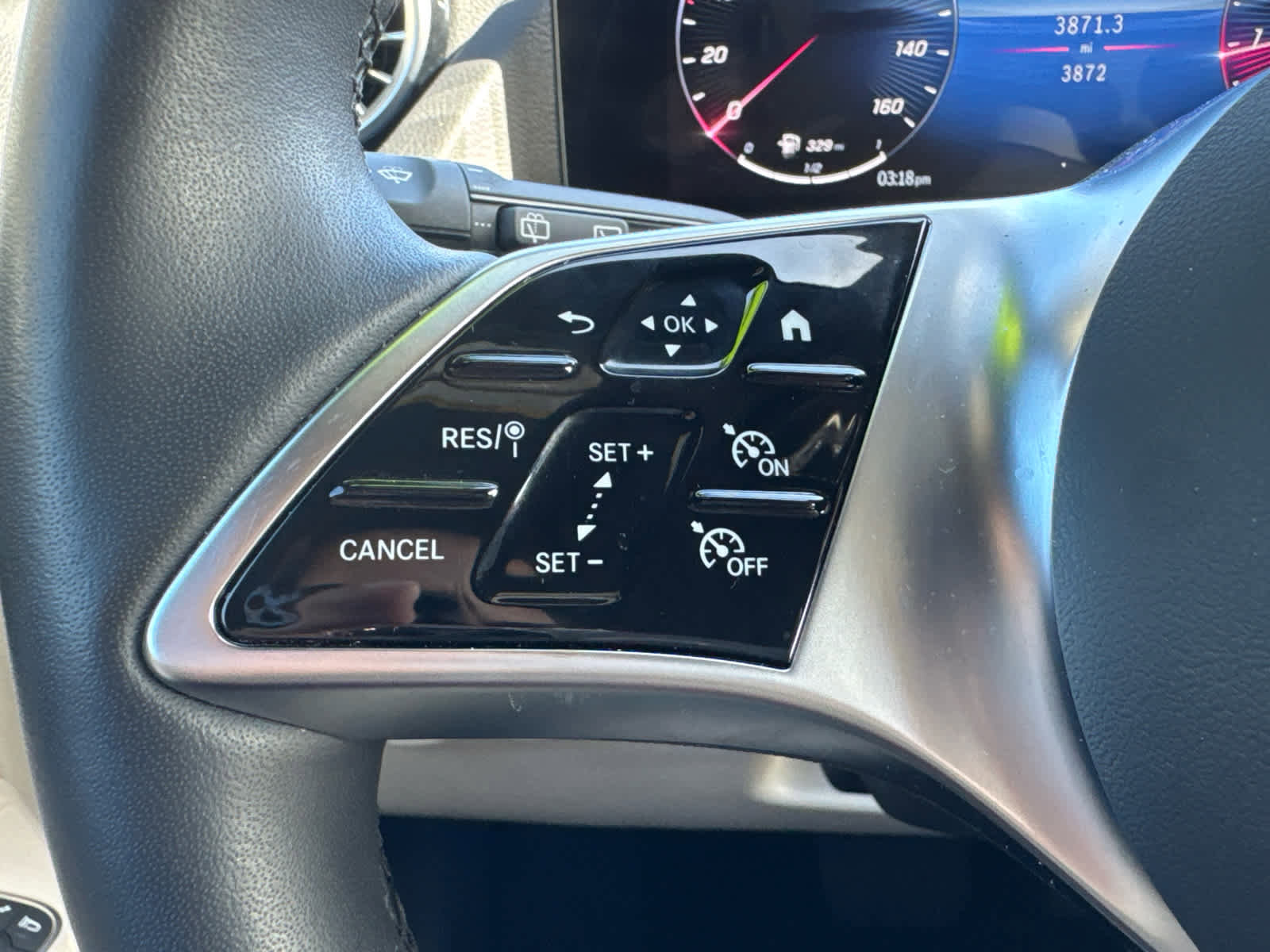 Used 2025 Mercedes-Benz GLA 250 4MATIC image 21