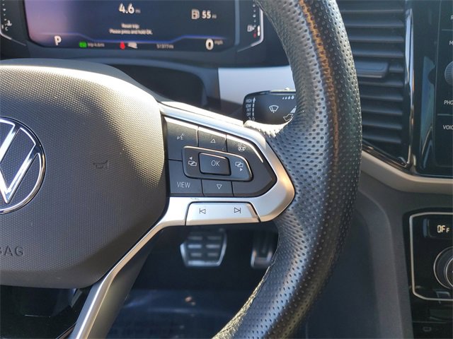 Used 2022 Volkswagen Atlas Cross Sport SEL R-Line image 18