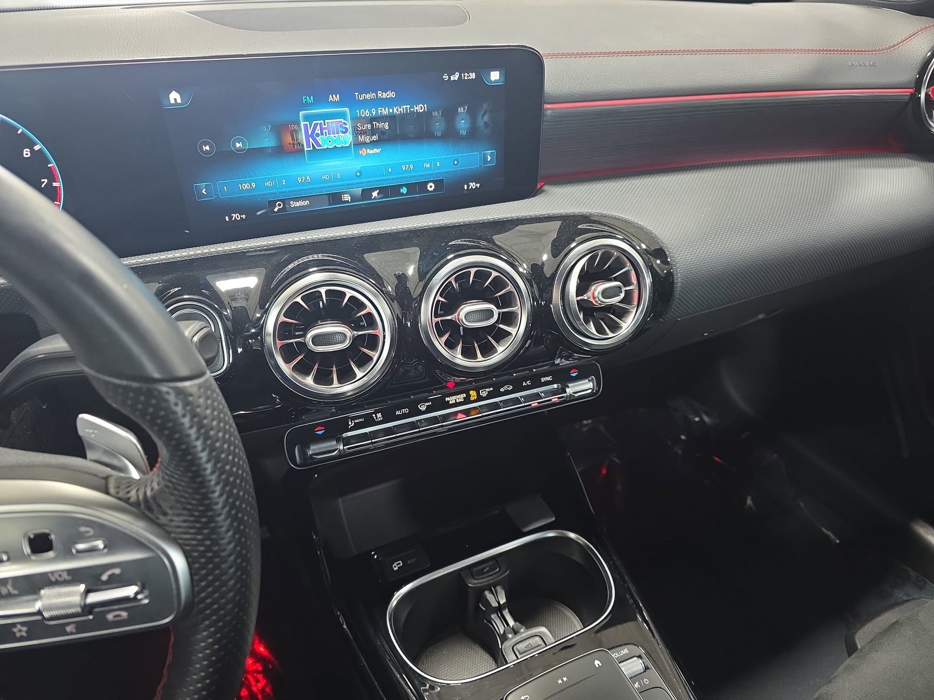 Used 2021 Mercedes-Benz CLA 35 AMG 4MATIC image 19