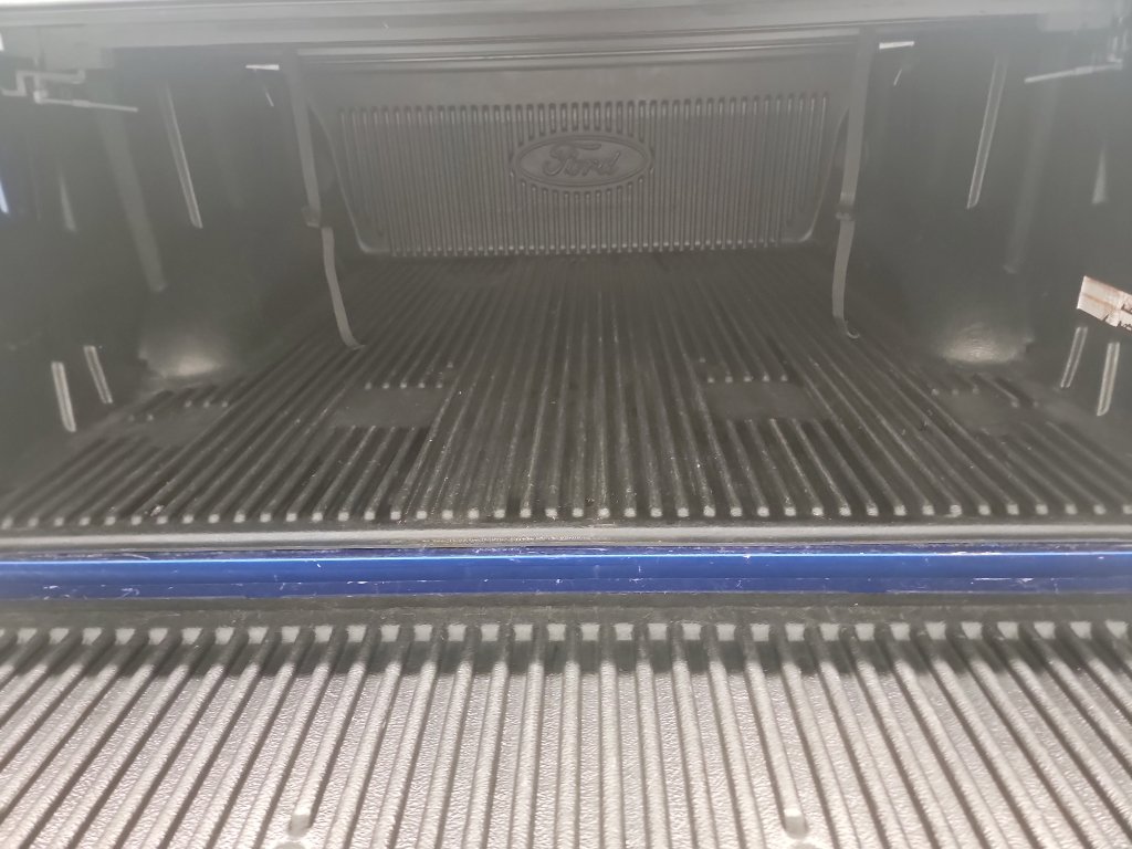 Used 2016 Ford F150 XLT w/ XTR Package image 16