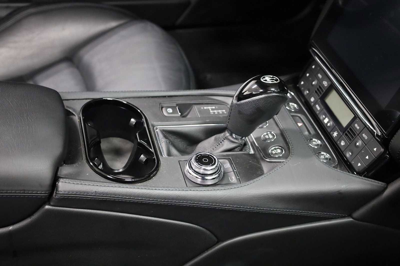 Used 2018 Maserati GranTurismo Sport image 19