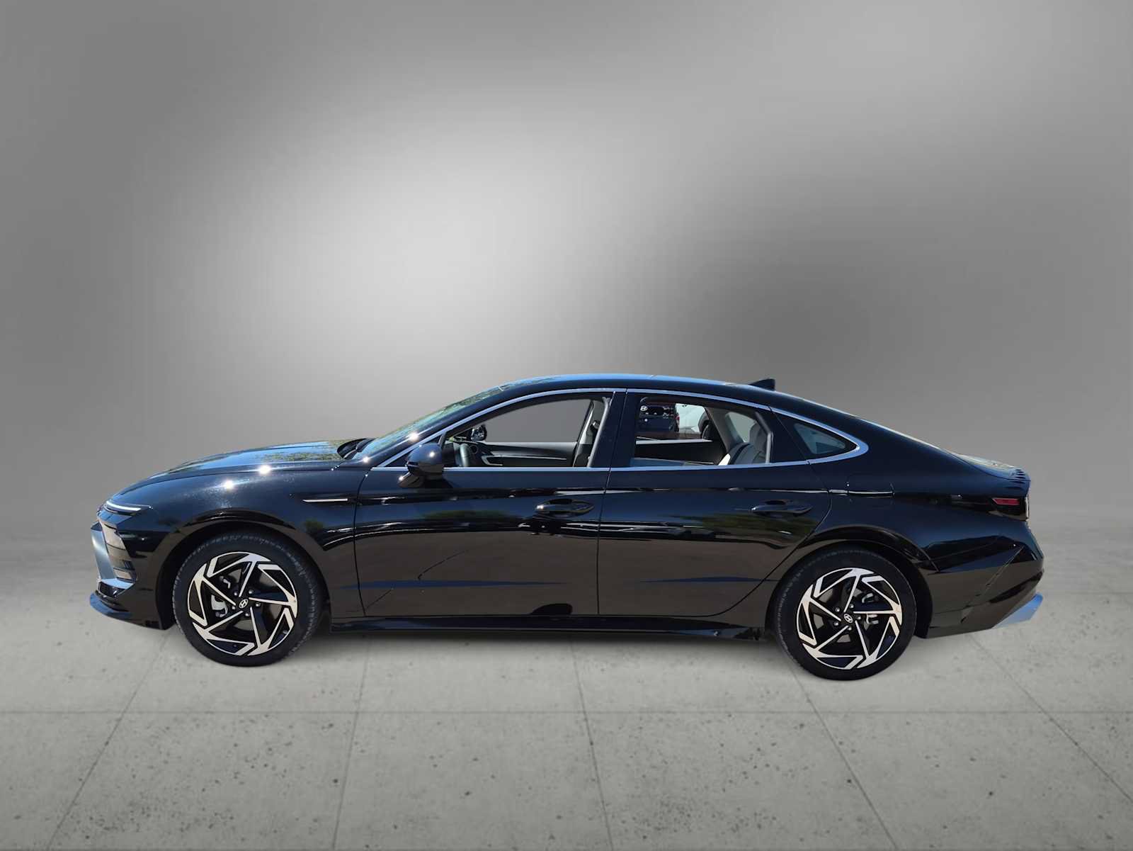 Certified 2026 Hyundai Sonata SEL FWD image 5