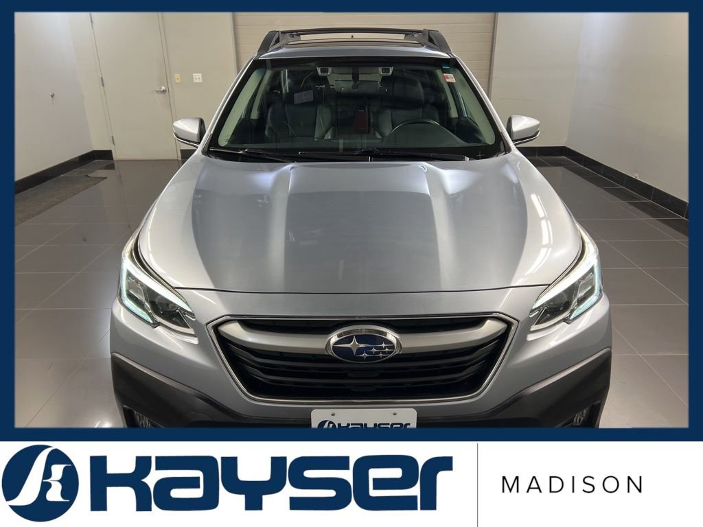 Used 2020 Subaru Outback Limited w/ Popular Package #2 AWD/4WD image 2